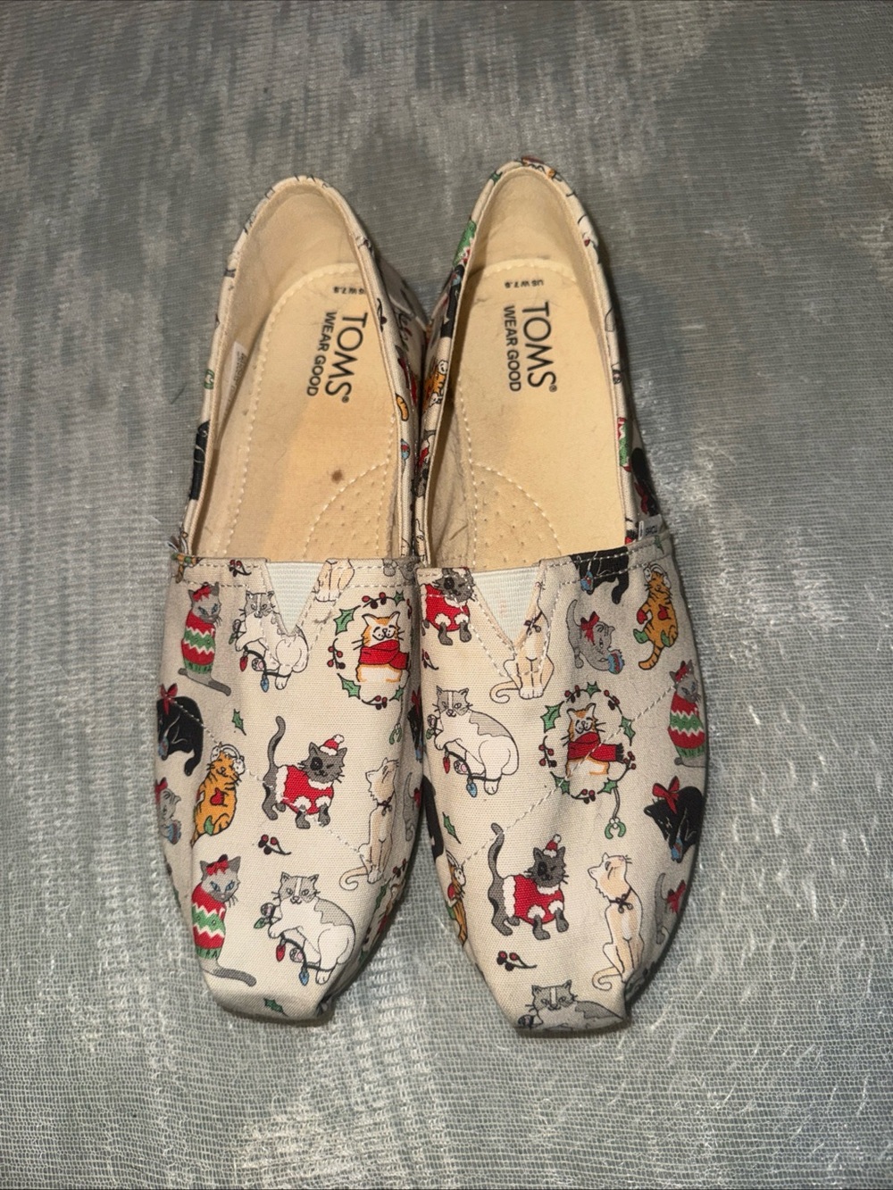 TOMS Kids Cat Print Slip-Ons Christmas